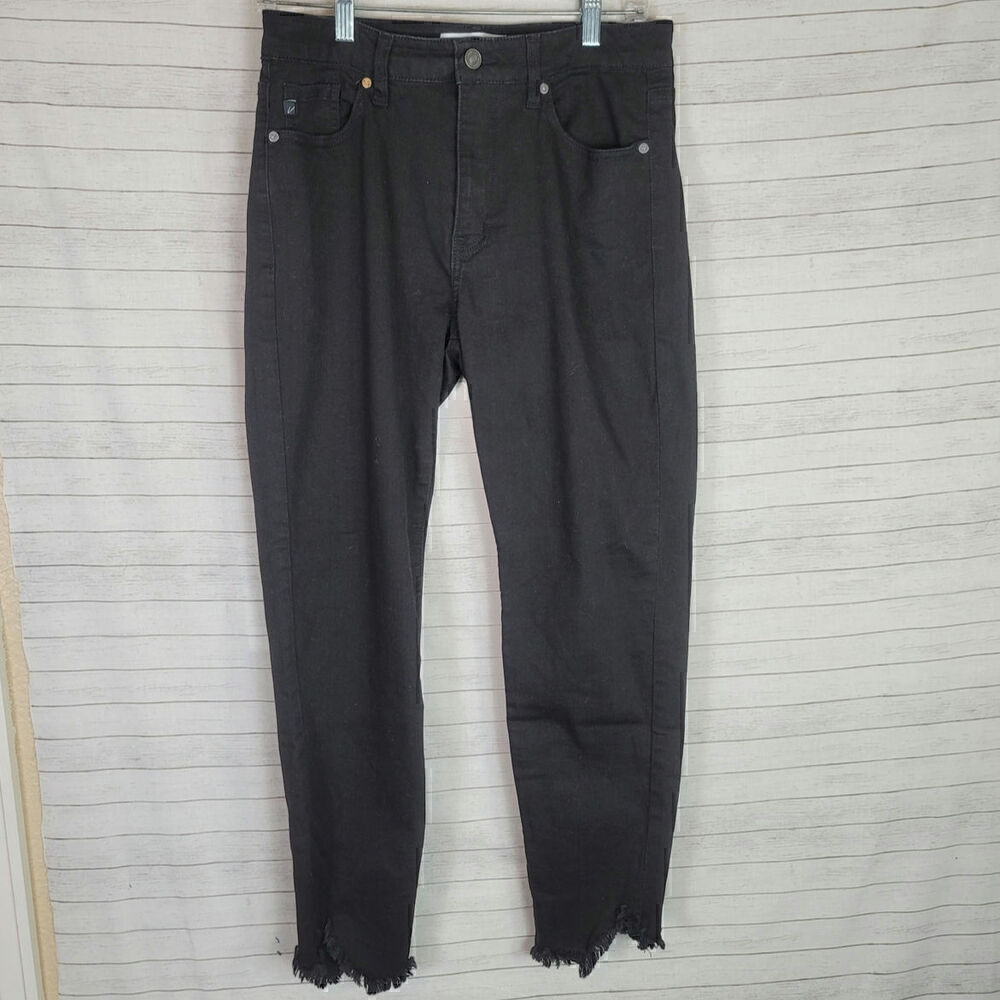 KANCAN SHARK BITE RAW HEM BUTTON FRONT JEANS IN BLACK, SZ 11/29